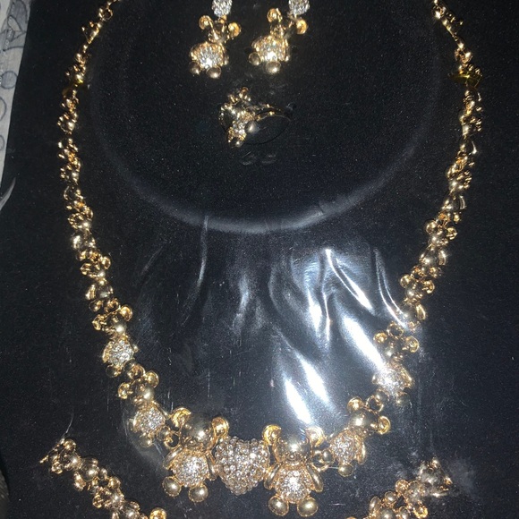 Jewelry - Picture 7 of 7